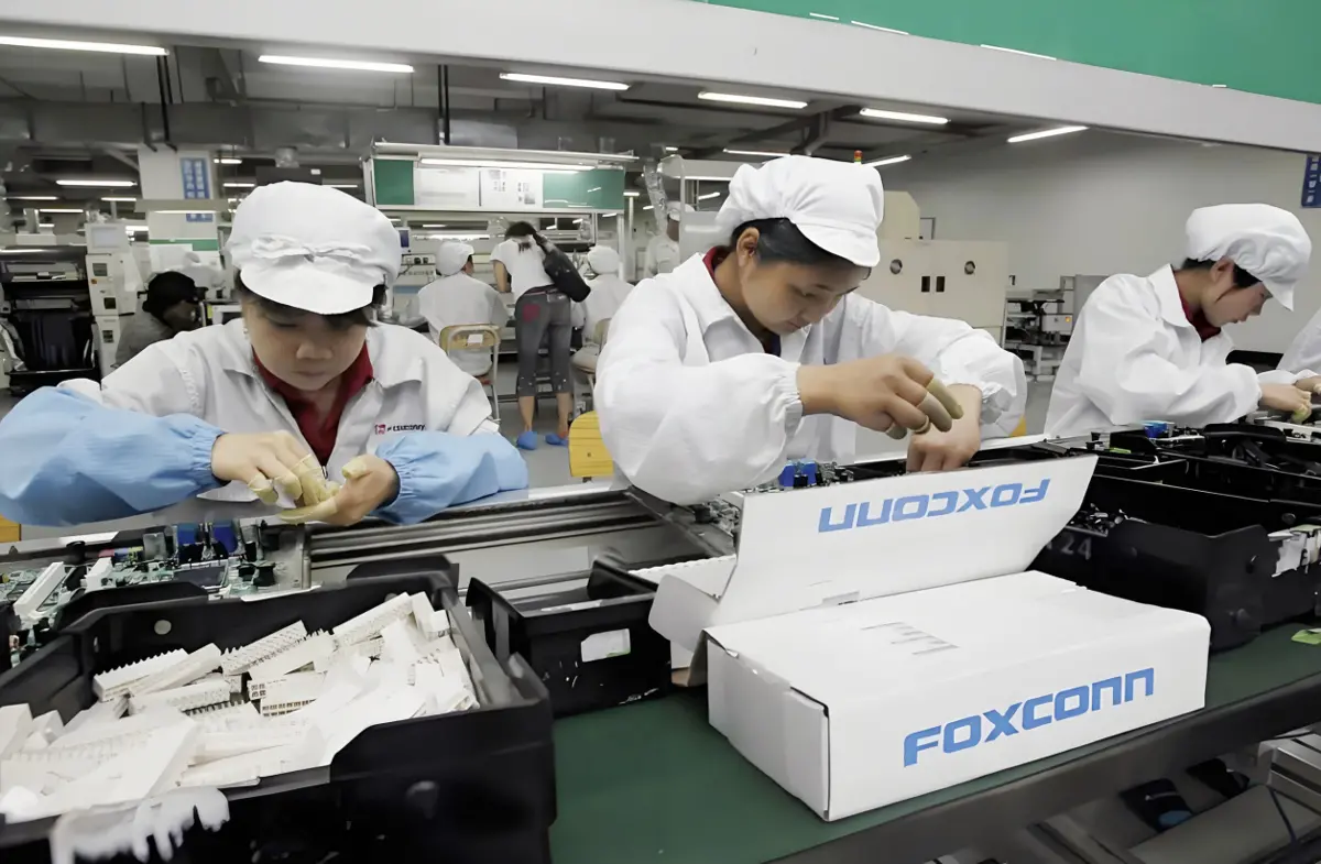 Foxconn Enhances Production Efficiency and Cuts Costs with Seuic's Scanning Solution